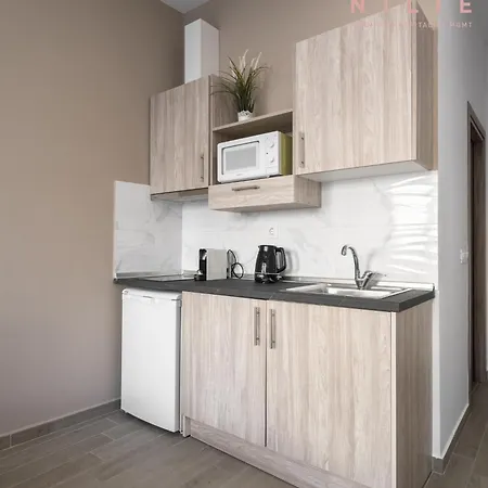 Fragkon 24, Nilie Hospitality Mgmt Apartmán *