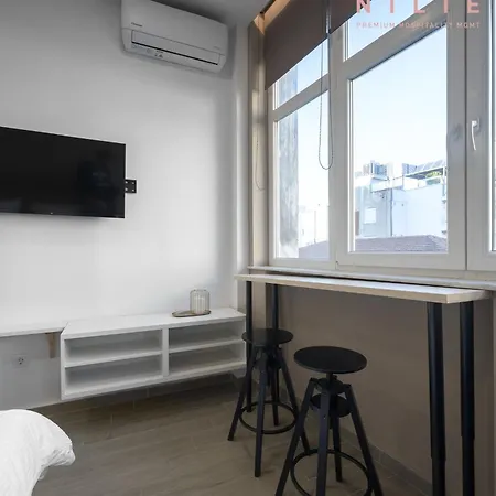 Fragkon 24, Nilie Hospitality Mgmt Soluň