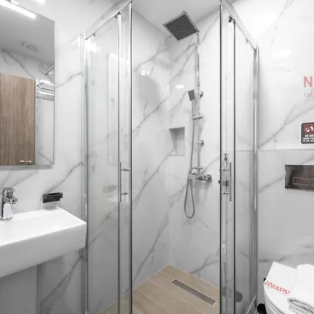 Fragkon 24, Nilie Hospitality Mgmt Apartmán *